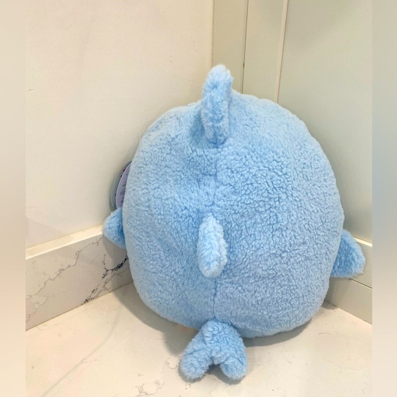 Davie the Shark Fuzz A Mallows  Squishmallows NWT 12” - Picture 3 of 4